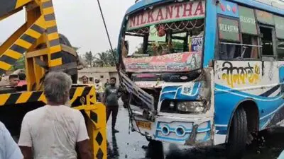 midnapore bus accident 1685864490835 1685864491136